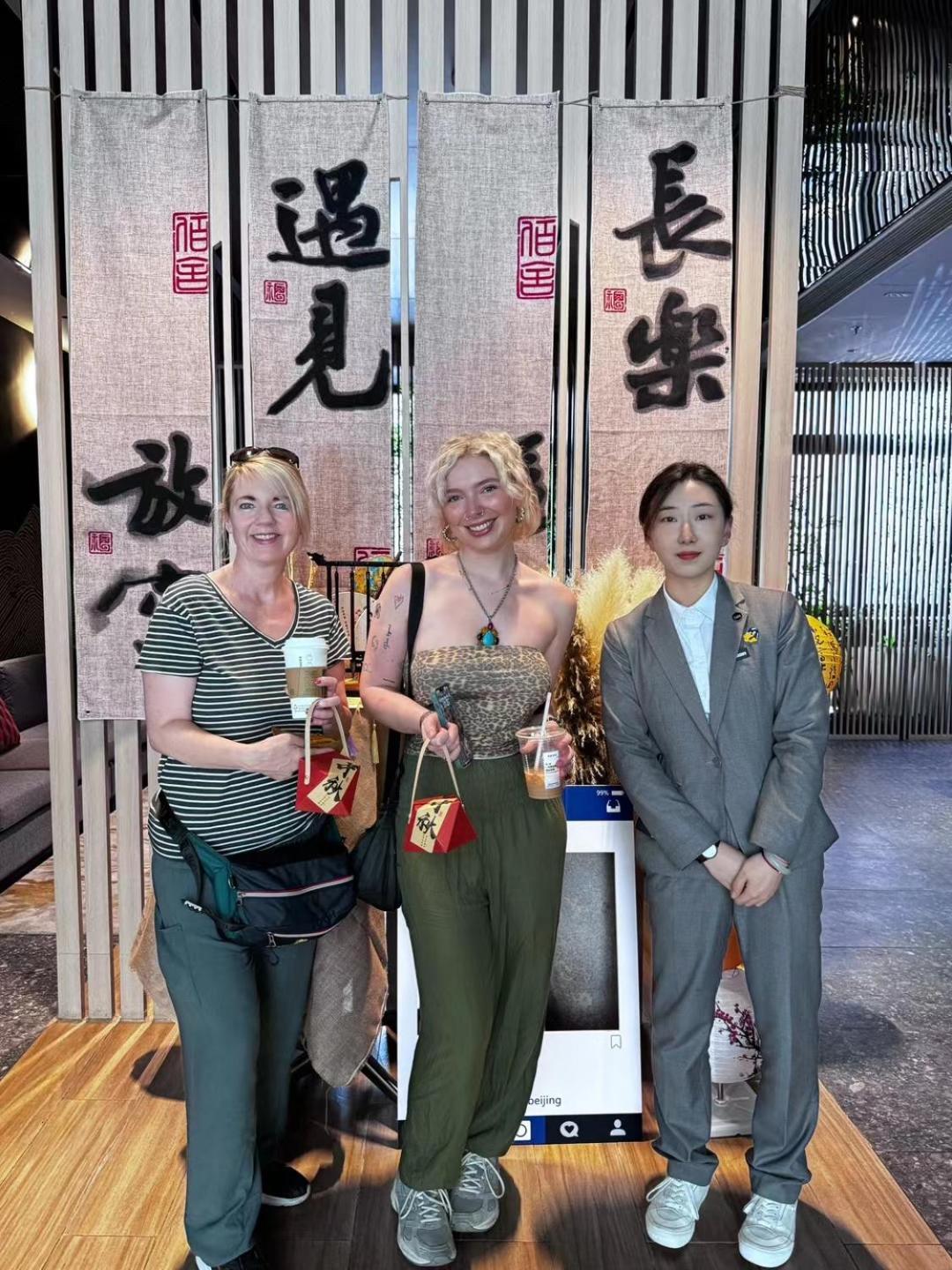 Base-Beijing Sanlitun Serviced Apartment-Close To Forbidden City, Tian'Anmen Square &Bike Rental &Subway Line 2&3&17 &Free Coffee &Washing Machine, Kitchen &English Speaking &High Speed Free Wifi &Robot Extérieur photo
